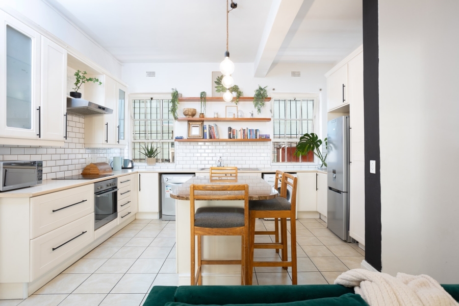 4 Bedroom Property for Sale in Gardens Western Cape